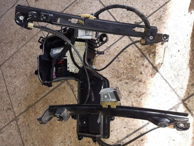 bontott SEAT LEON Bal első Ablakemelő Szerkezet (Elektromos)