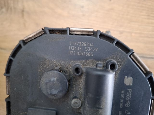 bontott SEAT LEON Bal első Ablaktörlő Motor