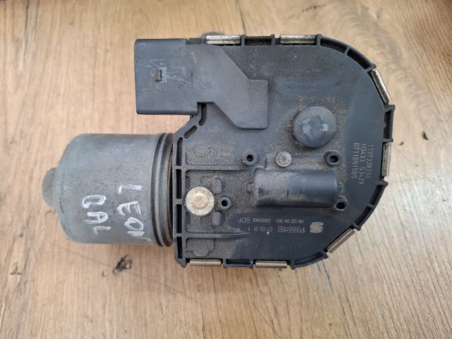 bontott SEAT LEON Bal első Ablaktörlő Motor