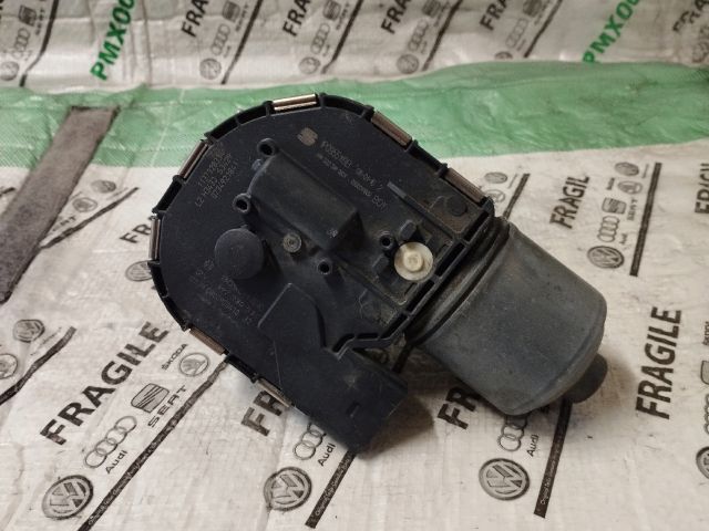 bontott SEAT LEON Bal első Ablaktörlő Motor