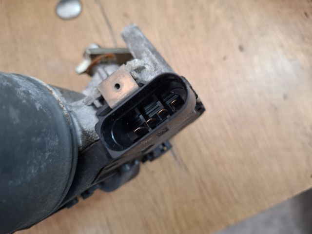 bontott SEAT LEON Bal első Ablaktörlő Motor