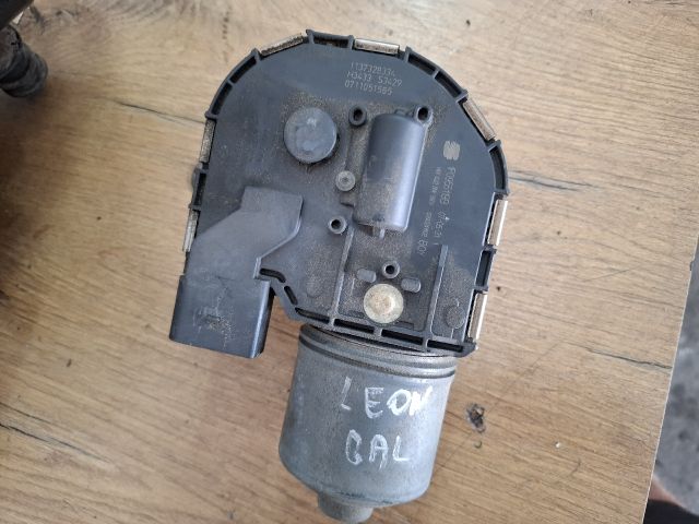 bontott SEAT LEON Bal első Ablaktörlő Motor