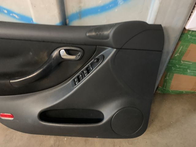 bontott SEAT LEON Bal első Ajtó Kárpit