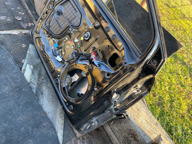 bontott SEAT LEON Bal első Ajtó (Részeivel)