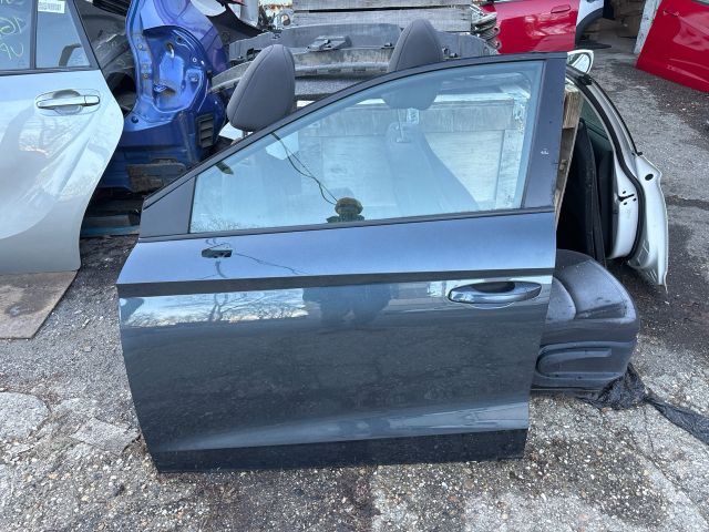 bontott SEAT LEON Bal első Ajtó (Részeivel)