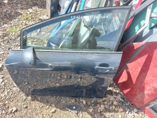 bontott SEAT LEON Bal első Ajtó (Részeivel)