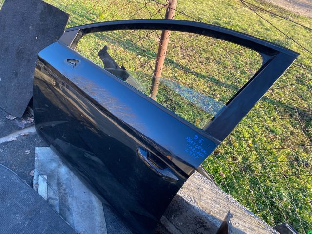 bontott SEAT LEON Bal első Ajtó (Részeivel)