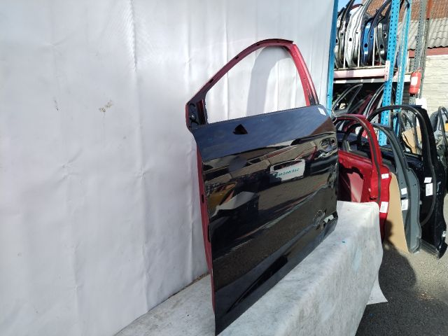 bontott SEAT LEON Bal első Ajtó (Üres lemez)