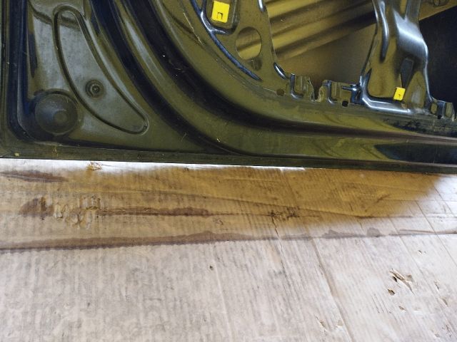 bontott SEAT LEON Bal első Ajtó (Üres lemez)