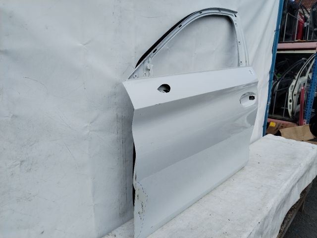 bontott SEAT LEON Bal első Ajtó (Üres lemez)