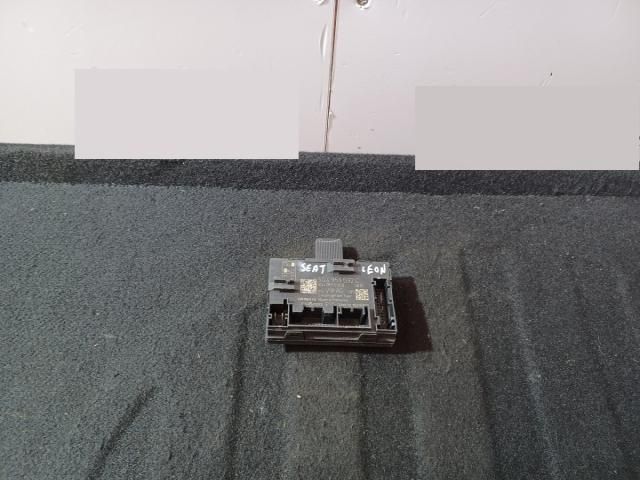 bontott SEAT LEON Bal első Ajtó Vezérlőegység