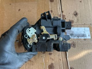 bontott SEAT LEON Bal első Ajtózár