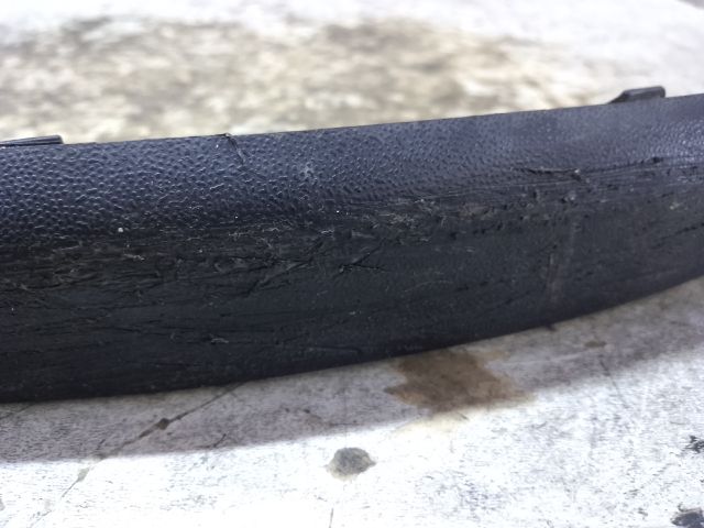 bontott SEAT LEON Bal első Lökhárító Díszléc