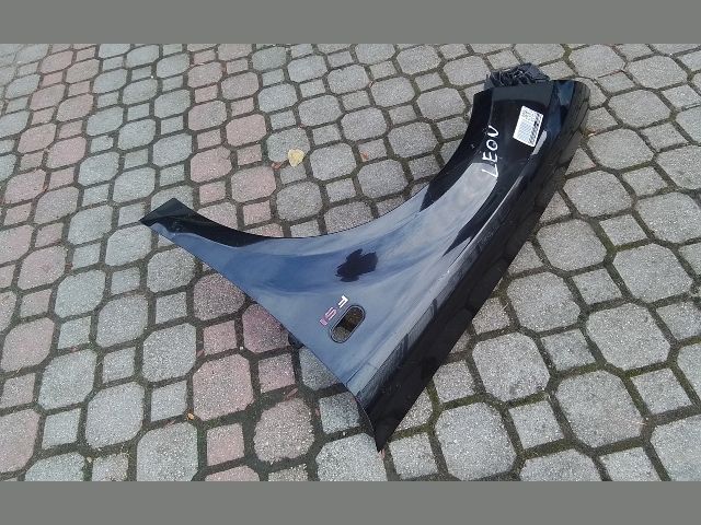 bontott SEAT LEON Bal első Sárvédő