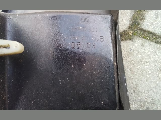 bontott SEAT LEON Bal első Sárvédő