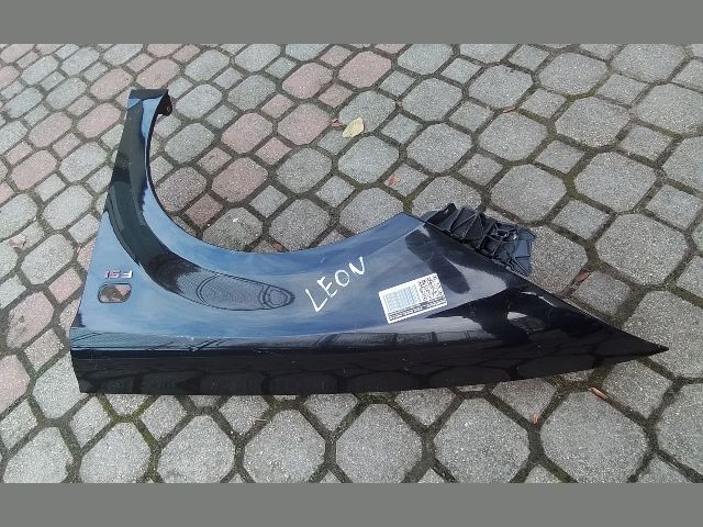 bontott SEAT LEON Bal első Sárvédő