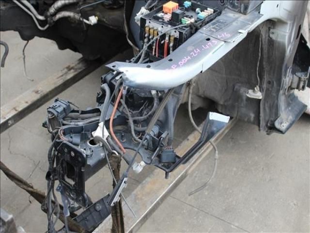 bontott SEAT LEON Bal első Ütközéscsillapító