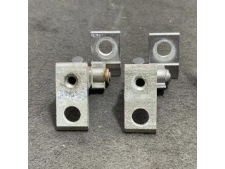 bontott SEAT LEON Bal első Zsanér