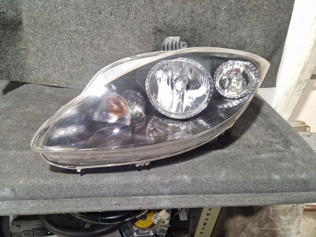 bontott SEAT LEON Bal Fényszóró