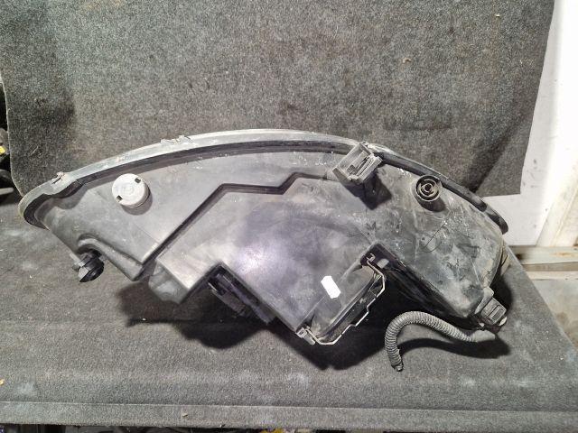 bontott SEAT LEON Bal Fényszóró