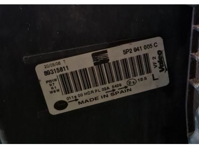 bontott SEAT LEON Bal Fényszóró