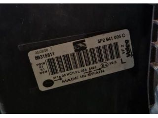 bontott SEAT LEON Bal Fényszóró