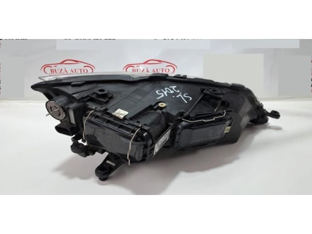 bontott SEAT LEON Bal Fényszóró