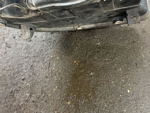 bontott SEAT LEON Bal Fényszóró