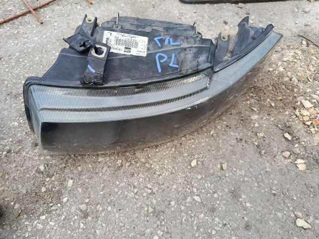 bontott SEAT LEON Bal Fényszóró