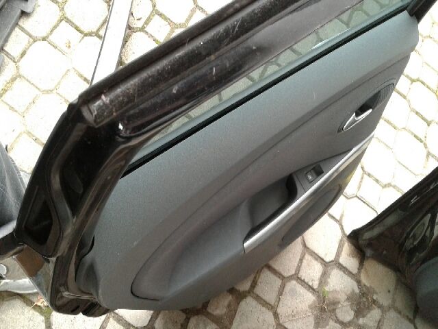 bontott SEAT LEON Bal hátsó Ablak