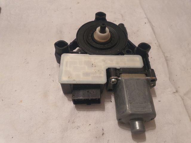 bontott SEAT LEON Bal hátsó Ablakemelő Motor