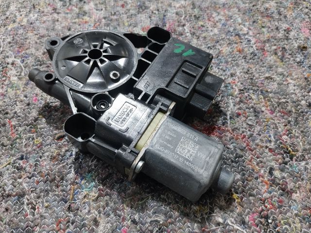 bontott SEAT LEON Bal hátsó Ablakemelő Motor