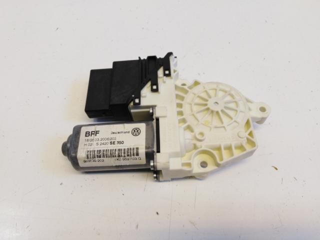 bontott SEAT LEON Bal hátsó Ablakemelő Motor