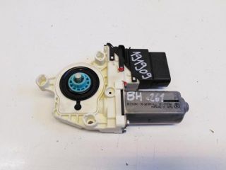 bontott SEAT LEON Bal hátsó Ablakemelő Motor