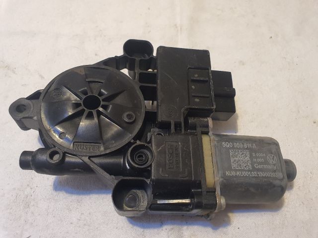 bontott SEAT LEON Bal hátsó Ablakemelő Motor