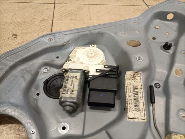 bontott SEAT LEON Bal hátsó Ablakemelő Szerkezet (Elektromos)