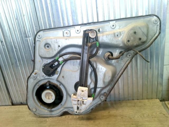 bontott SEAT LEON Bal hátsó Ablakemelő Szerkezet (Elektromos)