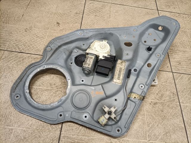 bontott SEAT LEON Bal hátsó Ablakemelő Szerkezet (Elektromos)