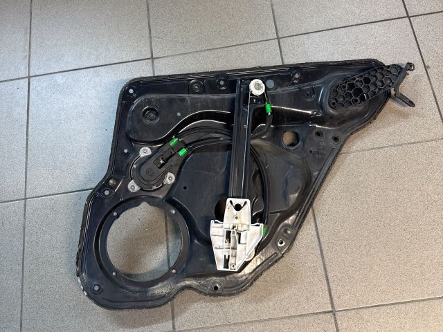 bontott SEAT LEON Bal hátsó Ablakemelő Szerkezet (Mechanikus)