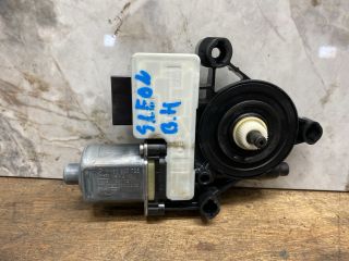 bontott SEAT LEON Bal hátsó Ablaktörlő Motor