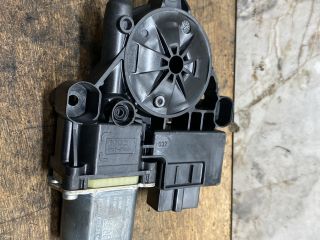 bontott SEAT LEON Bal hátsó Ablaktörlő Motor