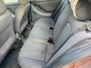bontott SEAT LEON Bal hátsó Ajtó Kárpit