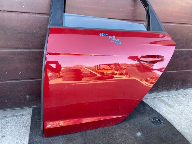 bontott SEAT LEON Bal hátsó Ajtó (Részeivel)