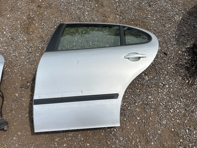 bontott SEAT LEON Bal hátsó Ajtó (Üres lemez)