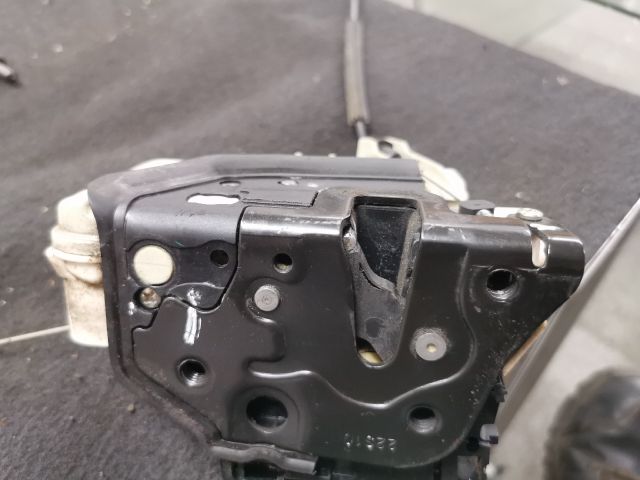 bontott SEAT LEON Bal hátsó Ajtózár