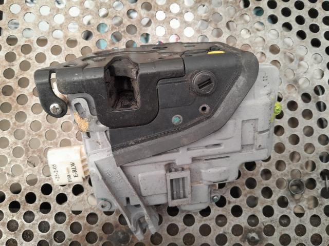 bontott SEAT LEON Bal hátsó Ajtózár