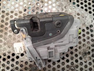 bontott SEAT LEON Bal hátsó Ajtózár