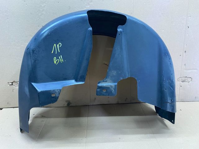 bontott SEAT LEON Bal hátsó Dobbetét (Kerékjárati, Műanyag)