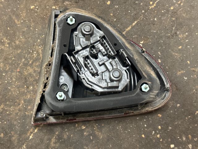 bontott SEAT LEON Bal Hátsó Lámpa