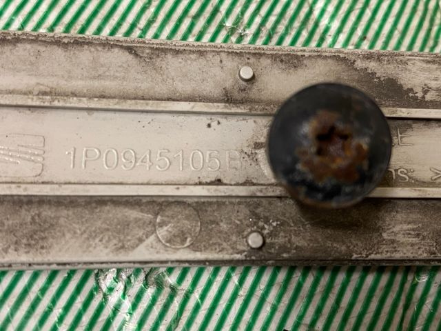 bontott SEAT LEON Bal hátsó Prizma